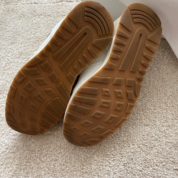 NWT and Box Woman by Common Projects White Leather Woven Track Sneakers 9 / 39 - Picture 4 of 8